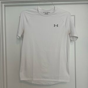 Under Armour men’s small shirt